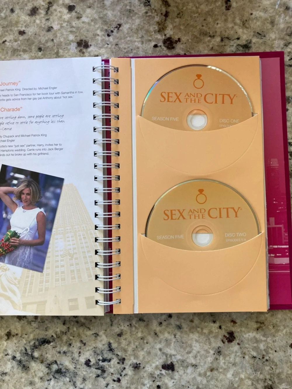 Sex and the City Complete Series - Picture 9 of 16